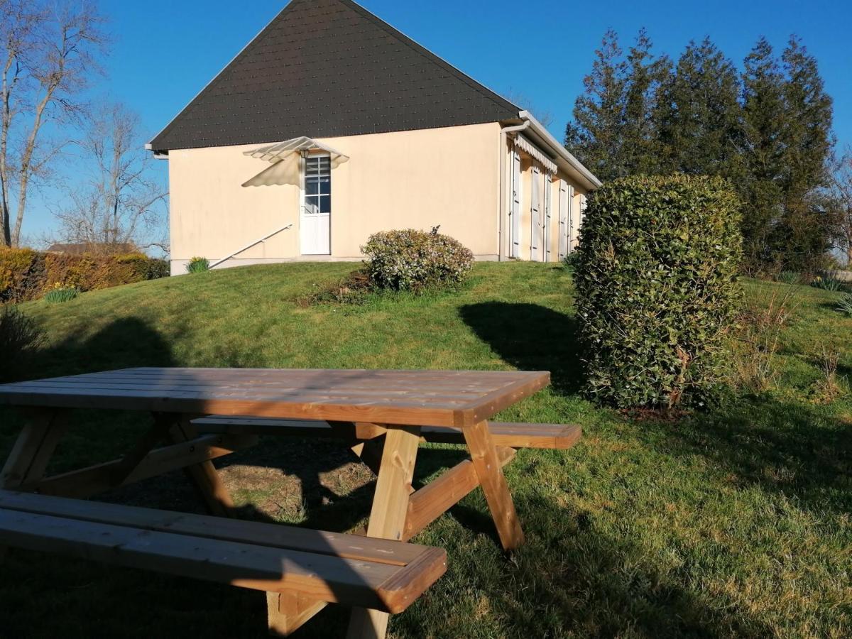 Campagne Proche Bayeux Et Plages Du Debarquement. Crouay Exteriér fotografie
